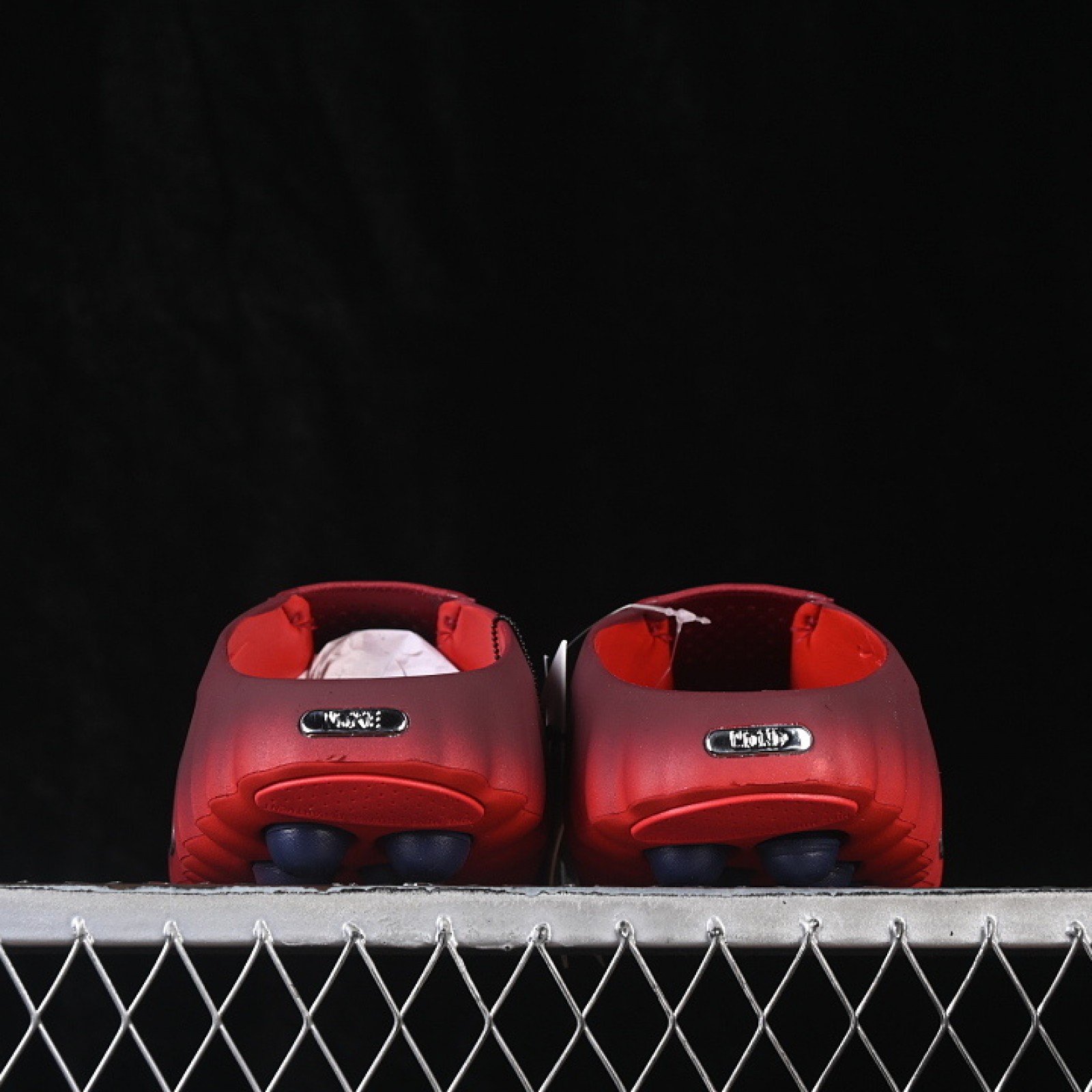 HQ4307 601 MIND 001 SLIDE TEAM RED/MIDNIGHT NAVY/CHROME WOMAN:35.5 38.5 MAN:40 48.5