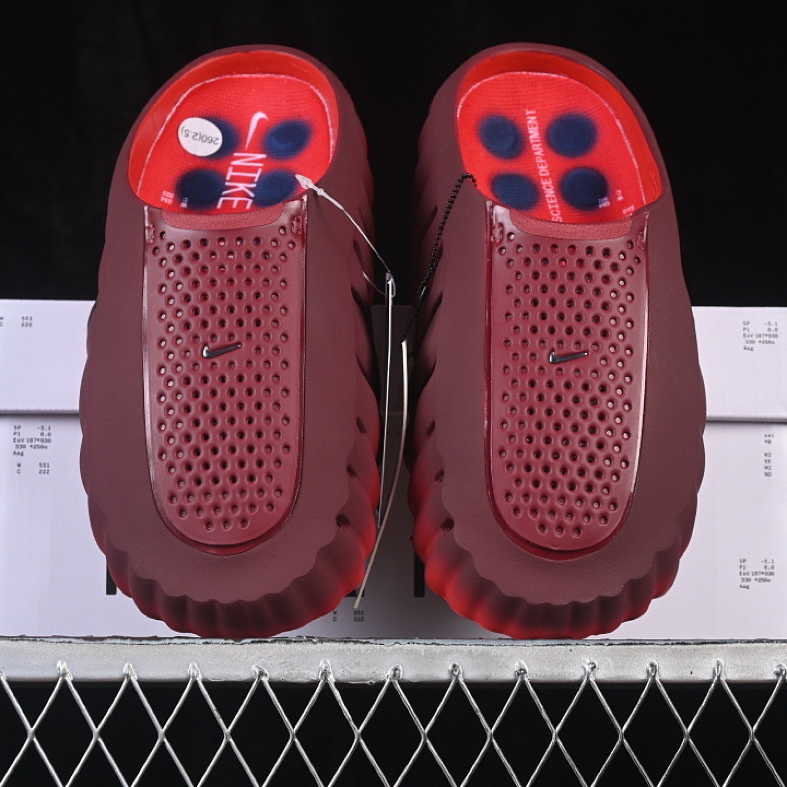 HQ4307 601 MIND 001 SLIDE TEAM RED/MIDNIGHT NAVY/CHROME WOMAN:35.5 38.5 MAN:40 48.5