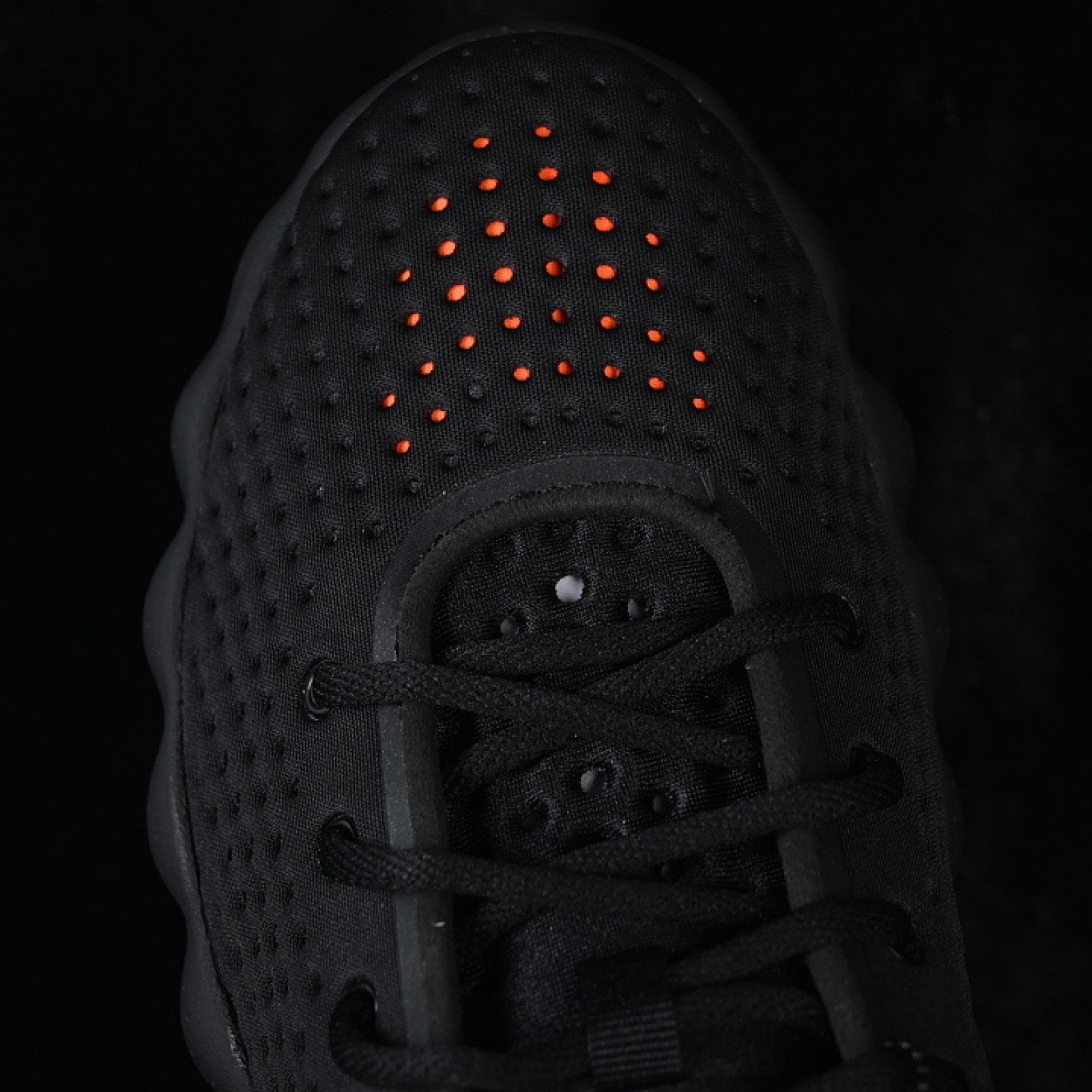 HQ4308 001 MIND 002 BLACK/HYPER CRIMSON/HYPER CRIMSON/CHROME WOMAN:36 39 MAN:40 46