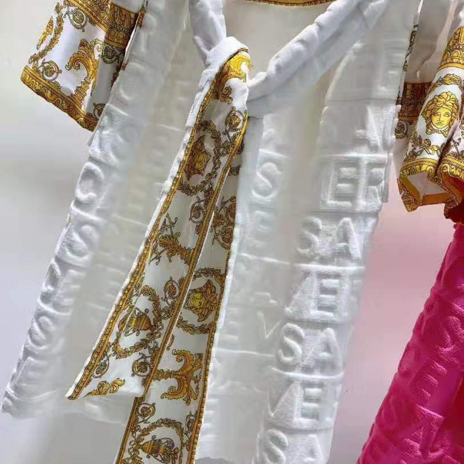 Versace robes for Men and Women Unisex Bathrobes, House Coats Barocco Sleeve