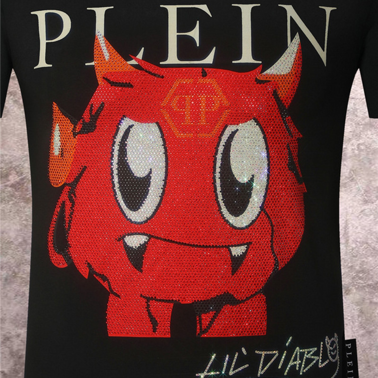 Philipp Plein Round Neck Crystal T-Shirt. 68% OFF