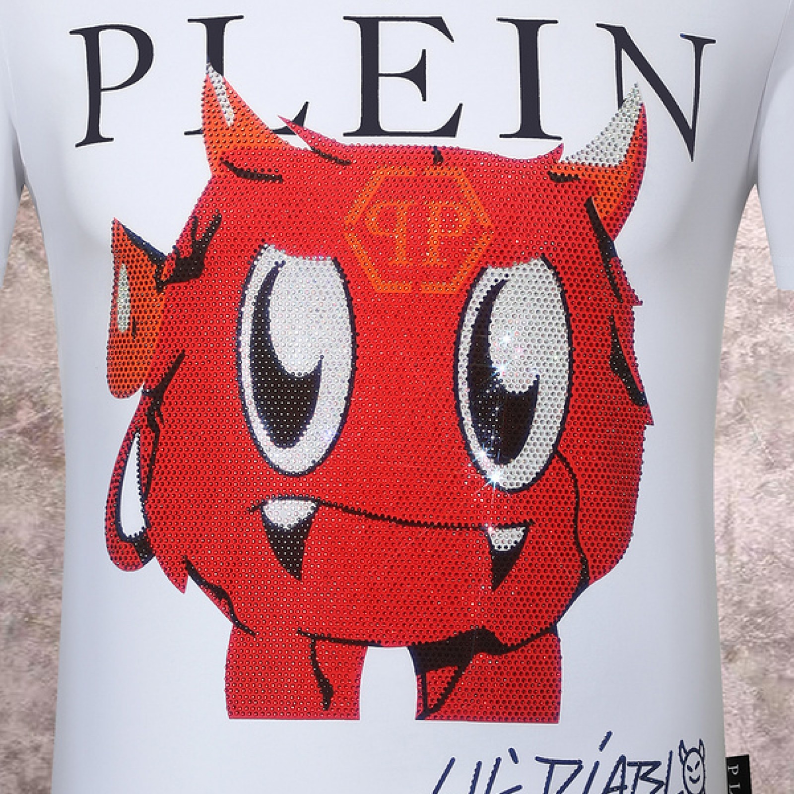 Philipp Plein Round Neck Crystal T-Shirt. 68% OFF