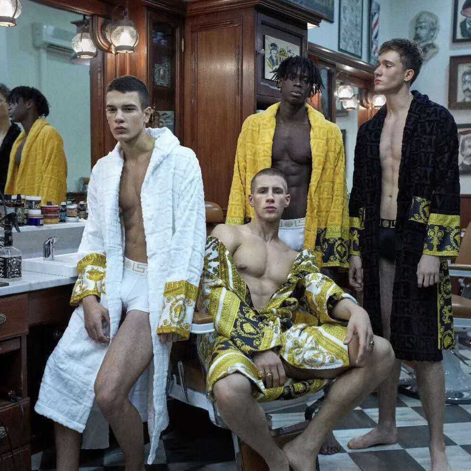 Versace robes for Men and Women Unisex Bathrobes, House Coats Barocco Sleeve