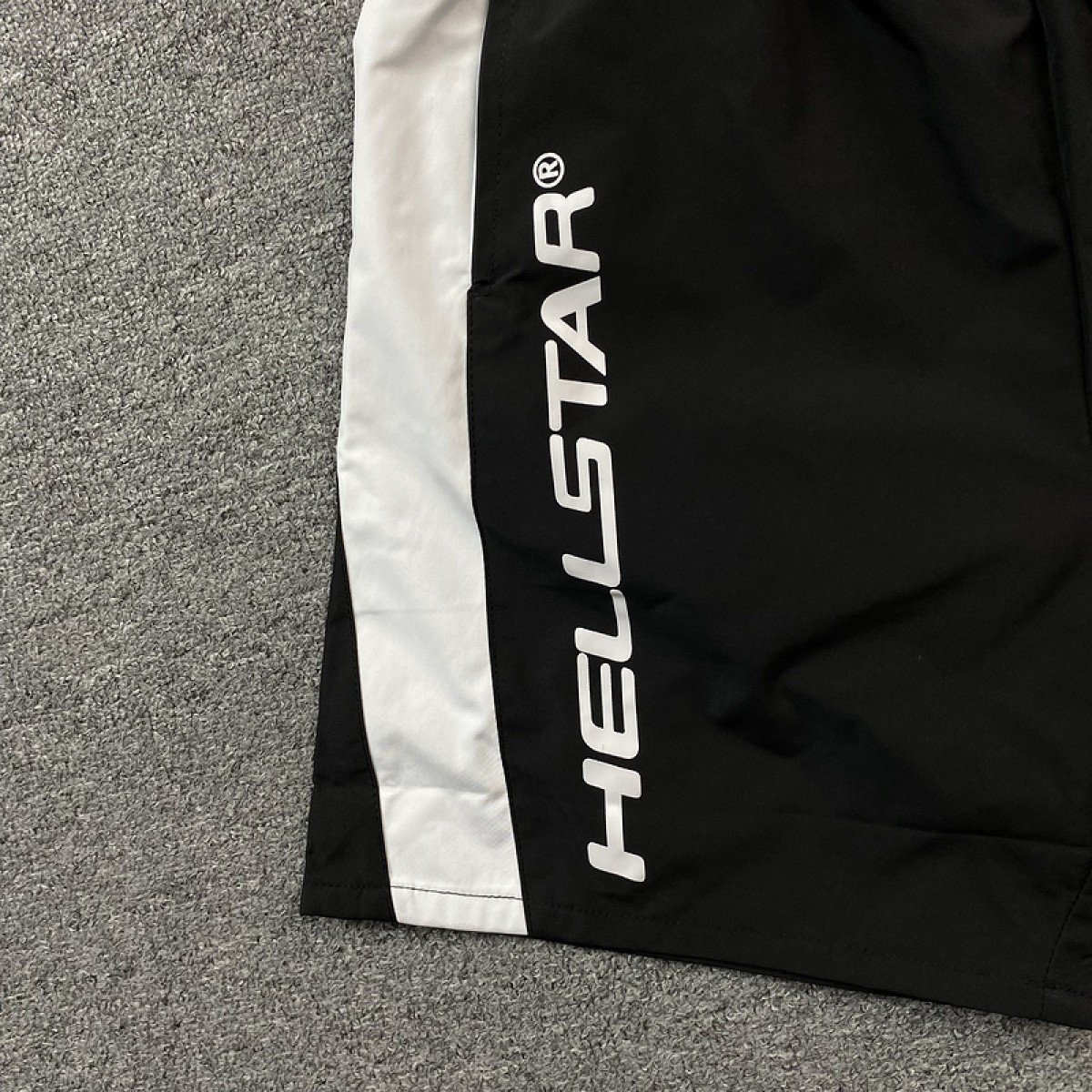 HELLSTAR Short