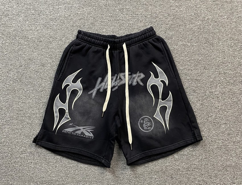 HELLSTAR Short