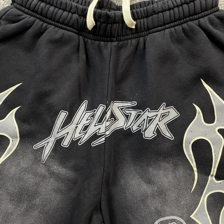 HELLSTAR Short
