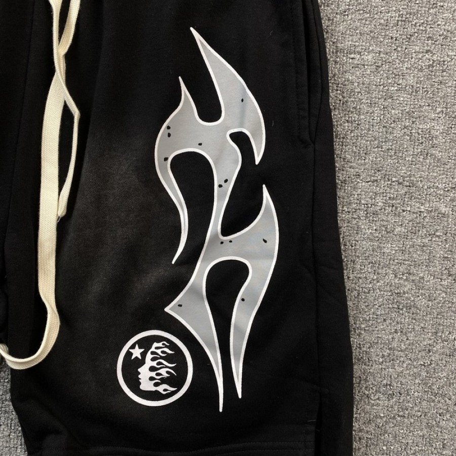HELLSTAR Shorts
