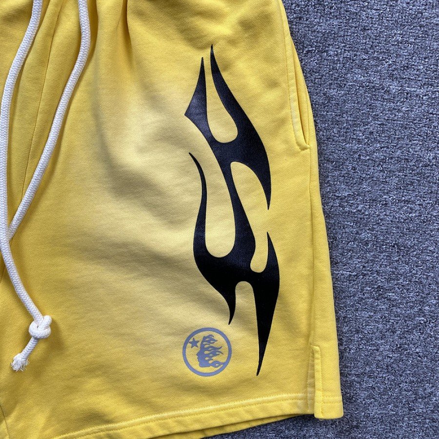 Hellstar Short
