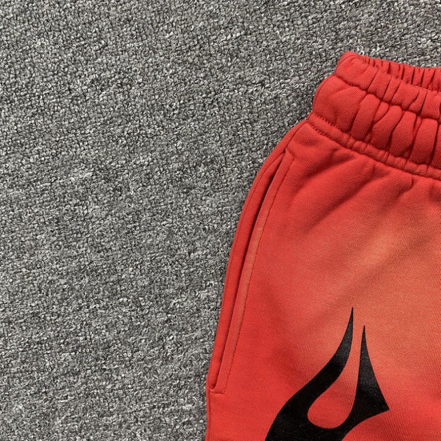Hellstar Short