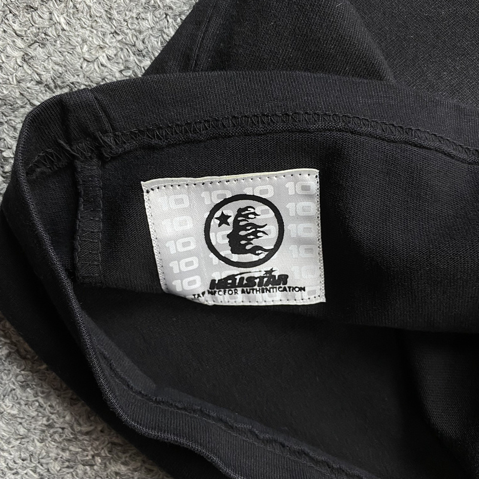 HELLSTAR T-shirt Black Mens Fashion Streetwear