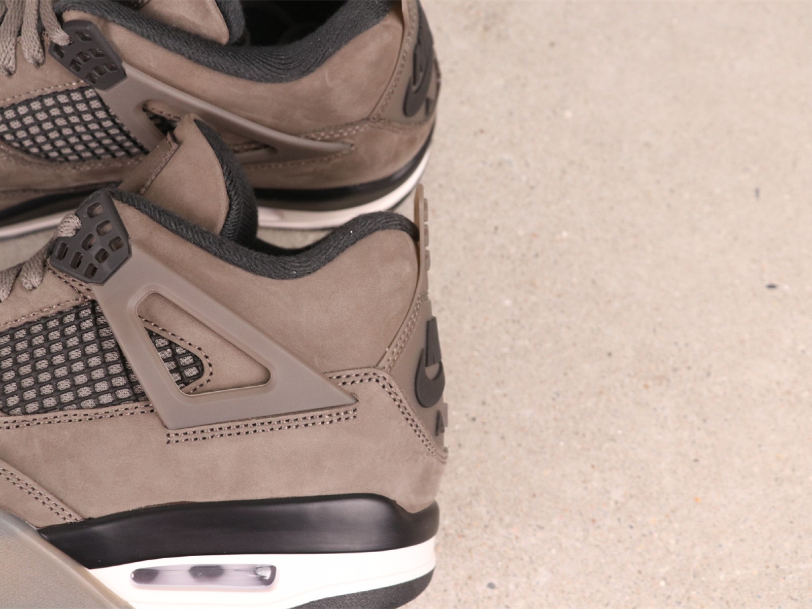 Air Jordan 4 Cave Stone [FV5029-200]