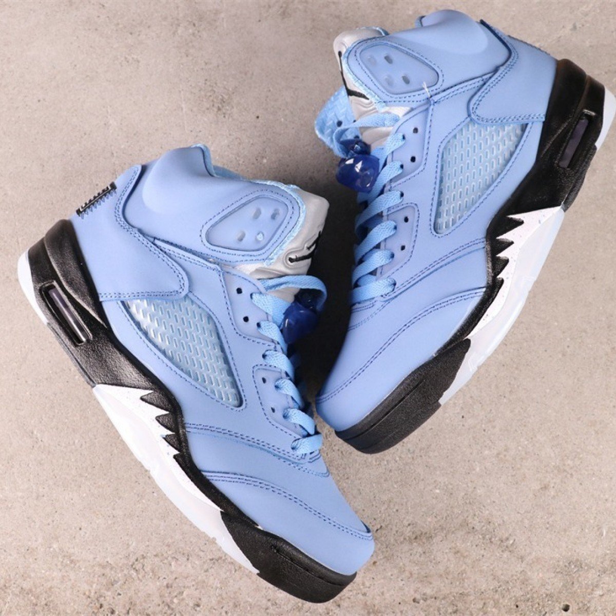 US$53 Air Jordan 5 UNC DV1310-401 Size 40-45
