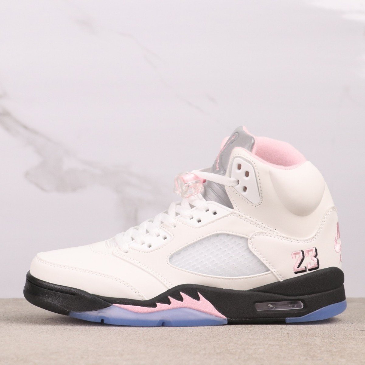  USD$26 Air Jordan 5 OG “35th Anniversary” Style ：HQ7978-102