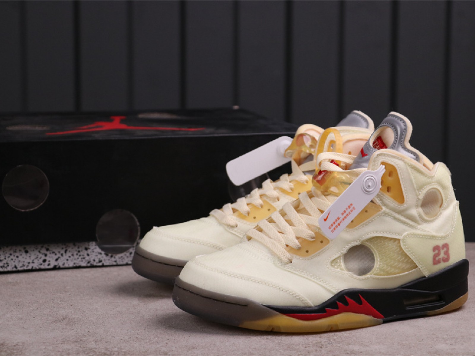 OFF-WHITE x Air Jordan 4 SP Sail DH8565-100