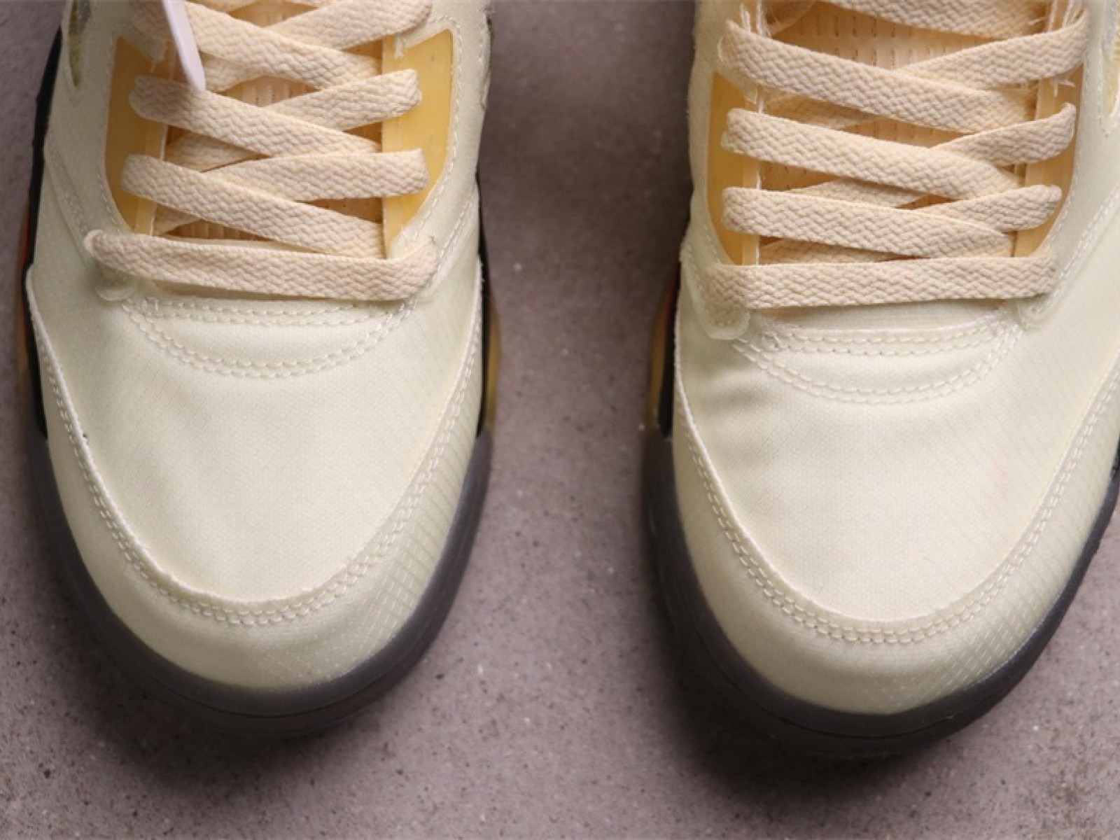 OFF-WHITE x Air Jordan 4 SP Sail DH8565-100