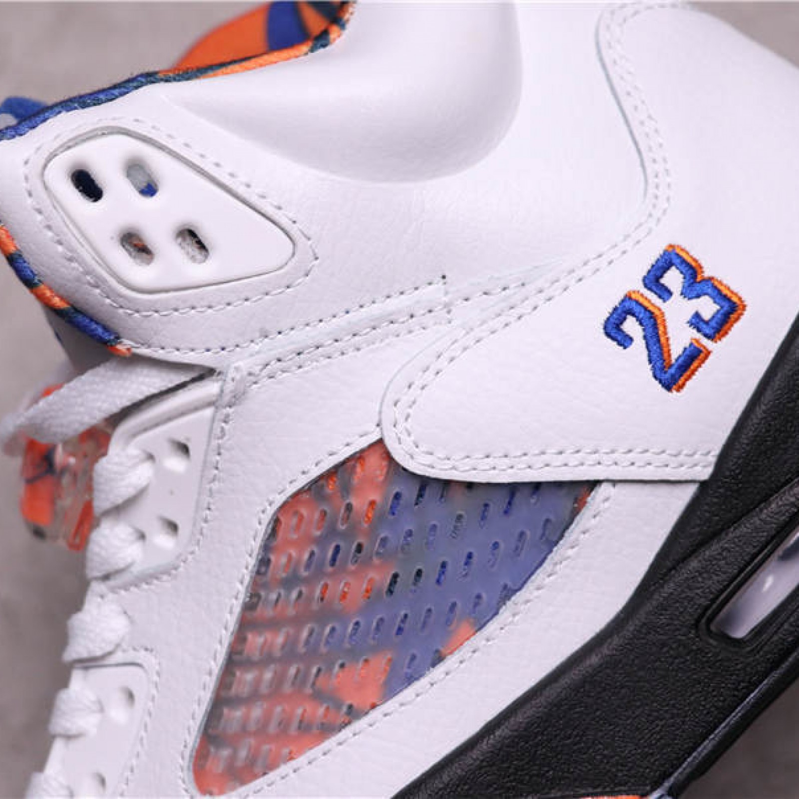 Air Jordan 5 136027-148