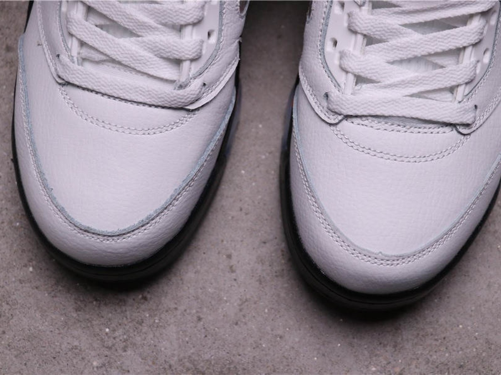 Air Jordan 5 136027-148