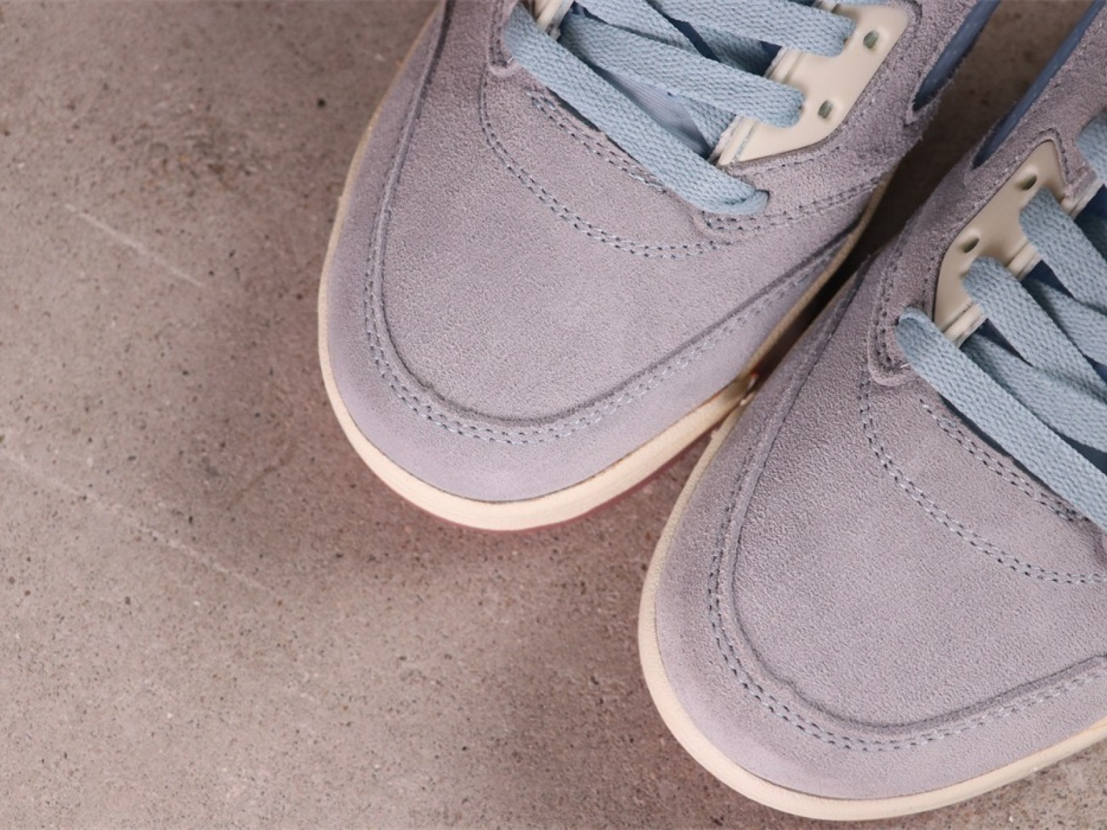 Trophy Room x Air Jordan 5 Ice Blue CI1899-400