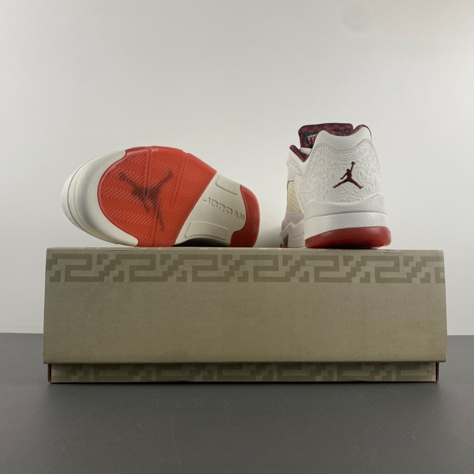 Air Jordan 5 Low El Grito HF8833-100