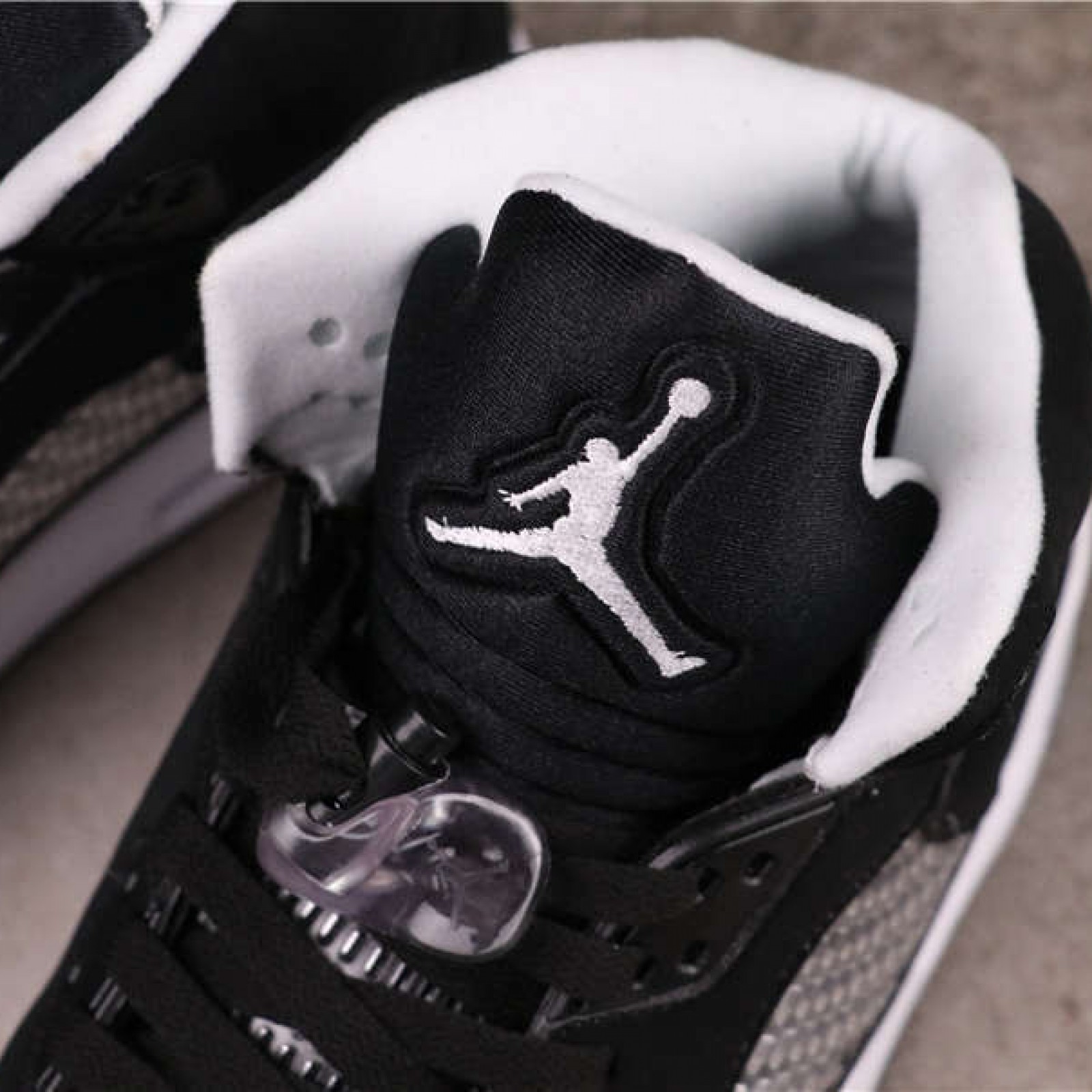 Air Jordan 5 136027-035