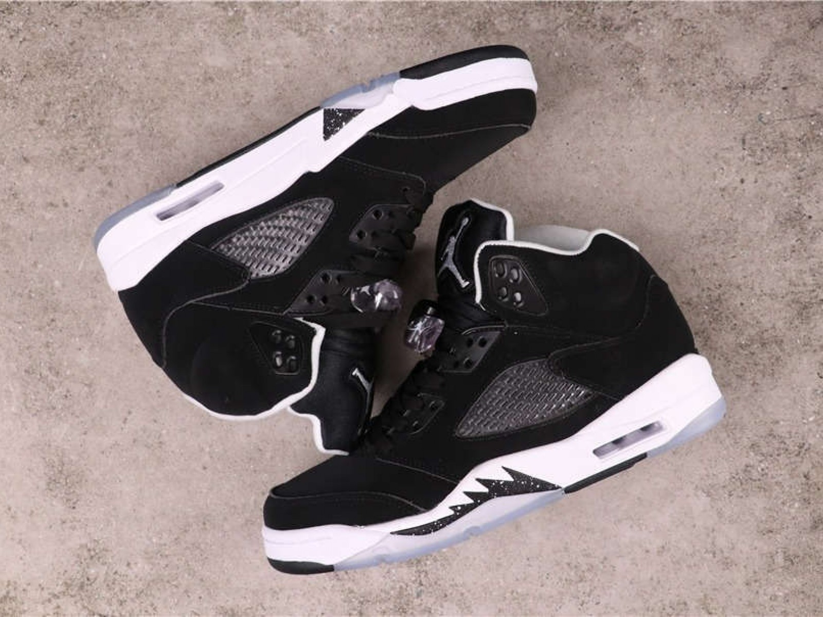 Air Jordan 5 136027-035