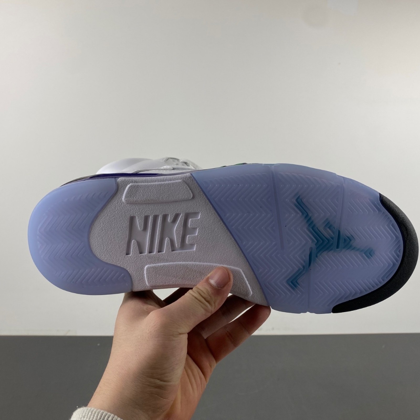 Air Jordan 5 Retro OG HQ7978-100