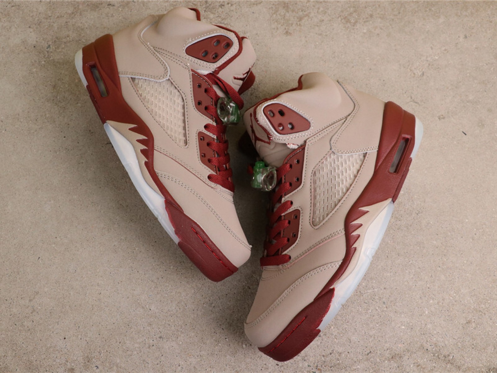Air Jordan 5 HF8833-200