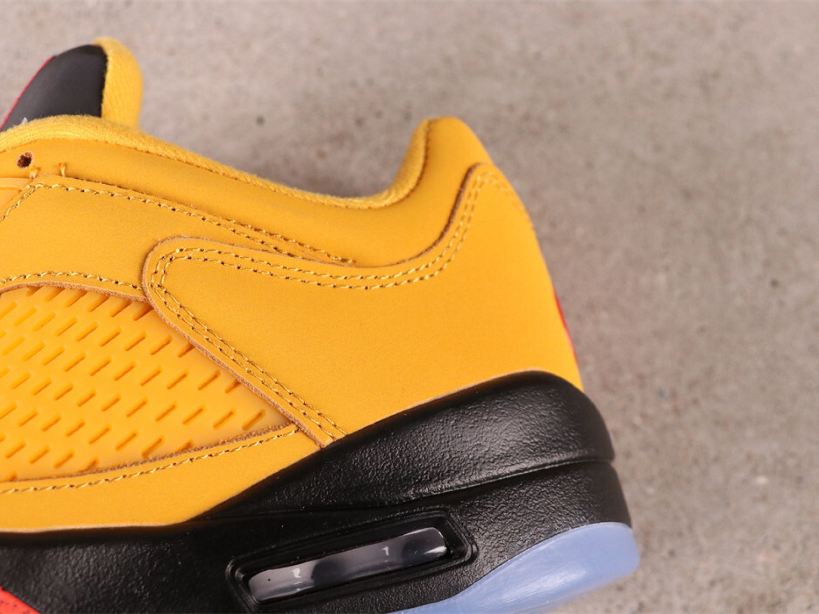 Air Jordan 5 Low Chutney DA8016-700