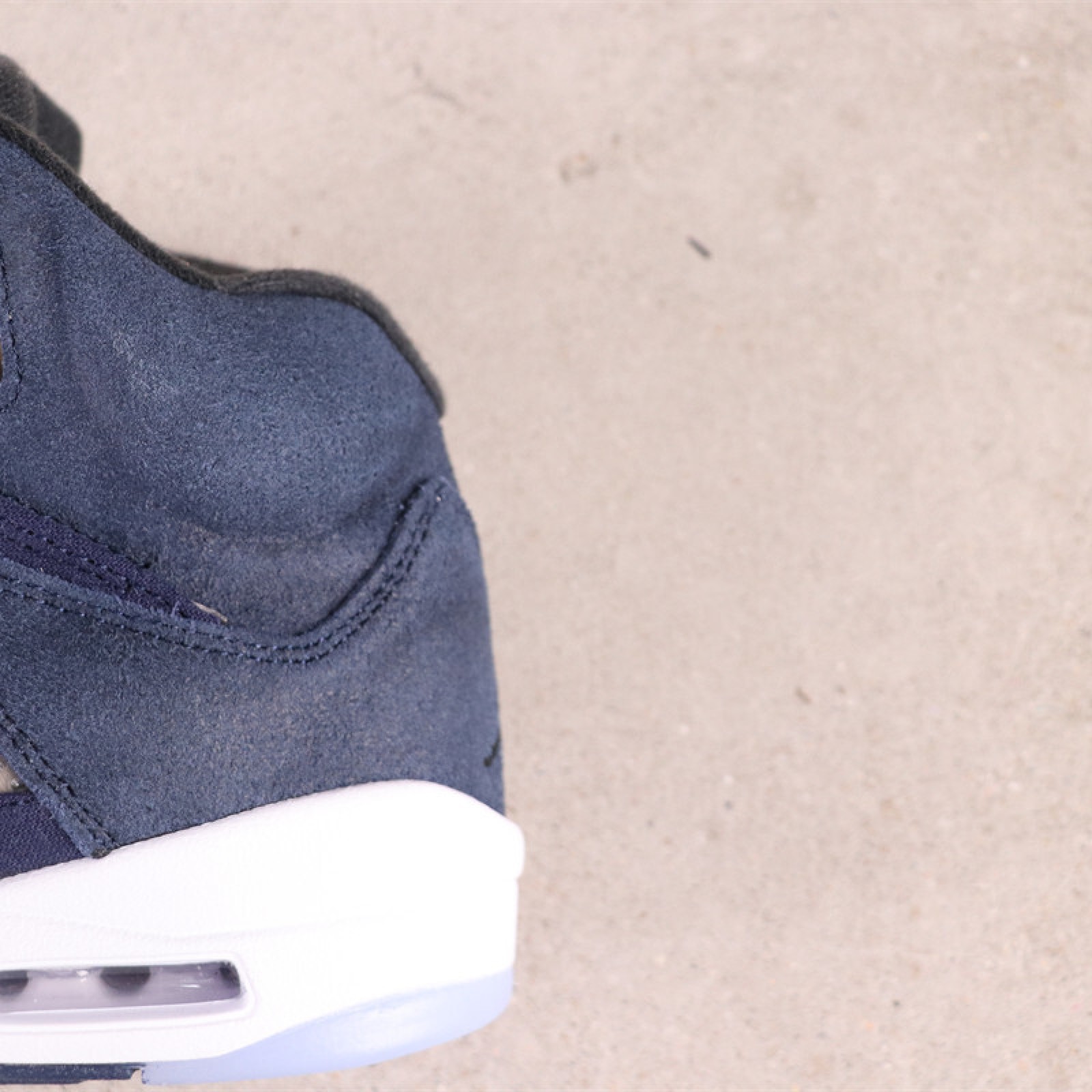 Air Jordan 5 Midnight Navy FD6812-400