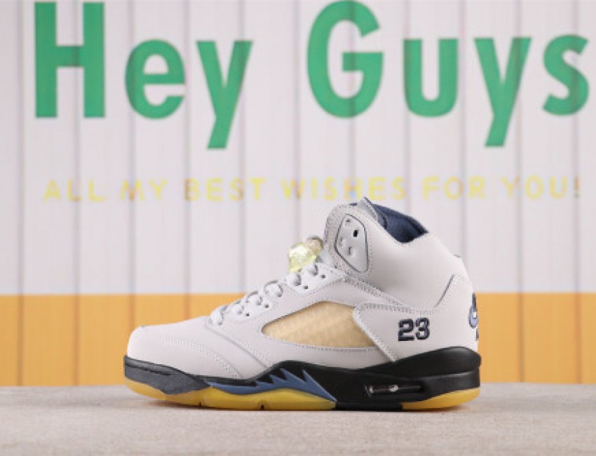 A Ma Maniere x Air Jordan 5 "Diffused Blue" FZ5758-004