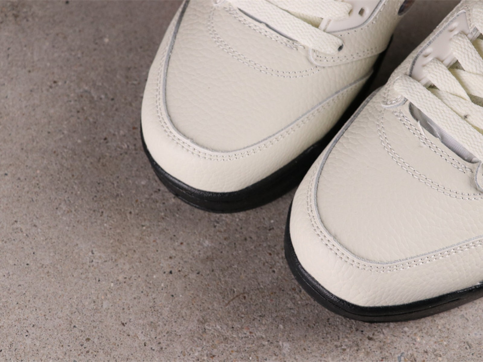 Air Jordan 5 International Flight 136027-148