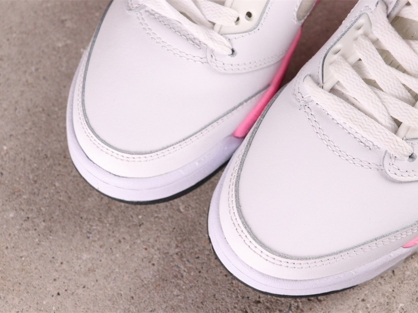 Air Jordan 5 Low WMNS Crafted DX4390-116