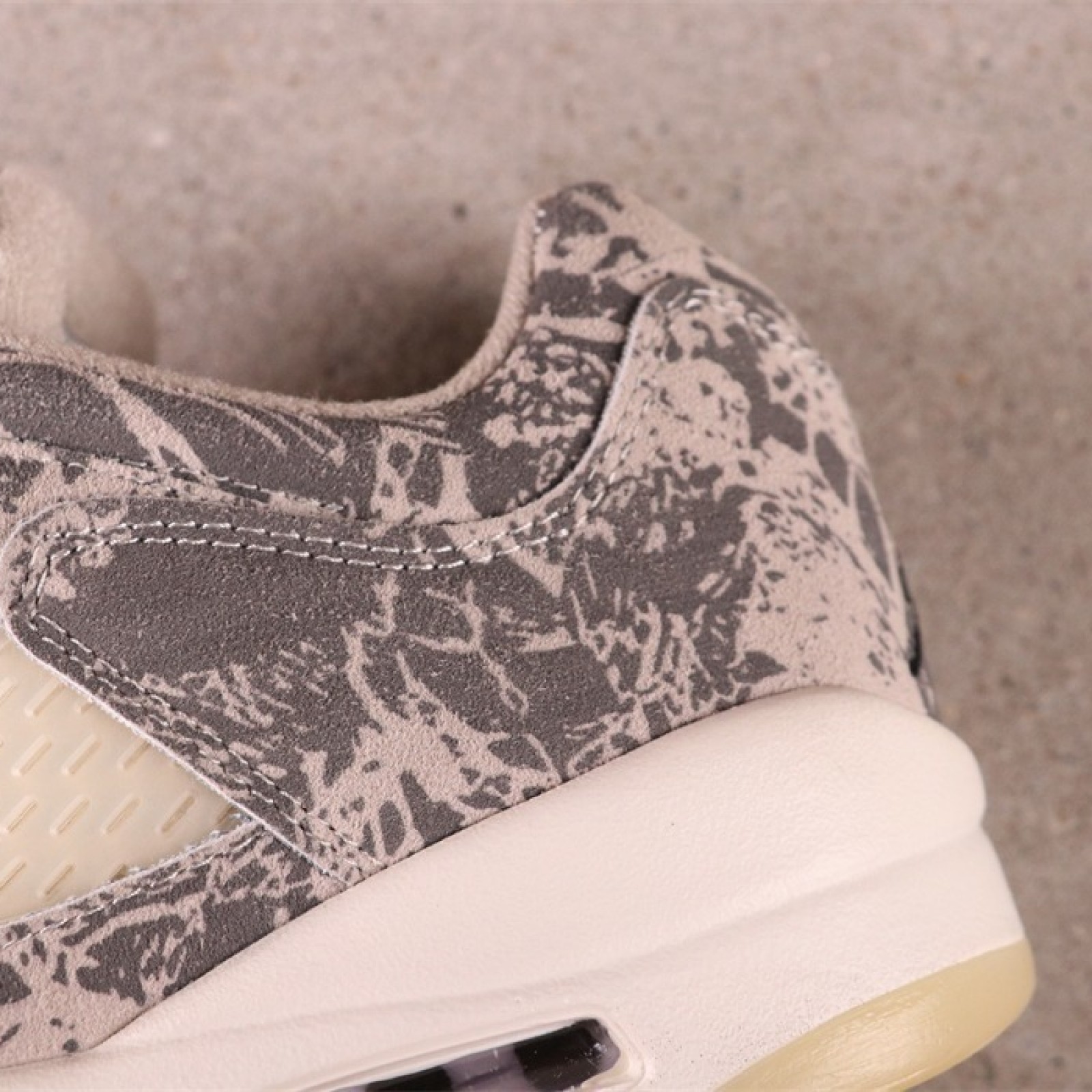 Air Jordan 5 Low Expression DA8016-100