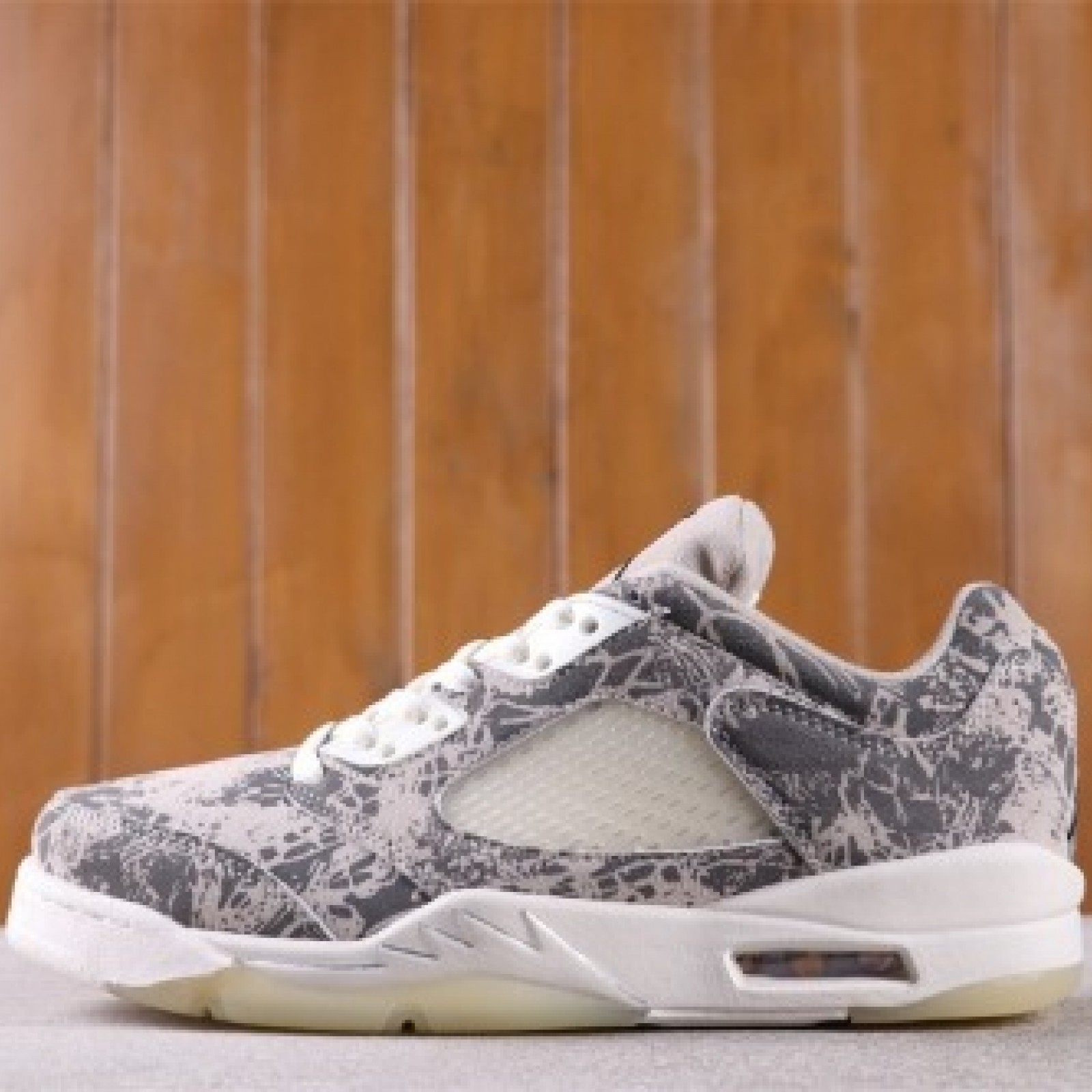 Air Jordan 5 Low Expression DA8016-100
