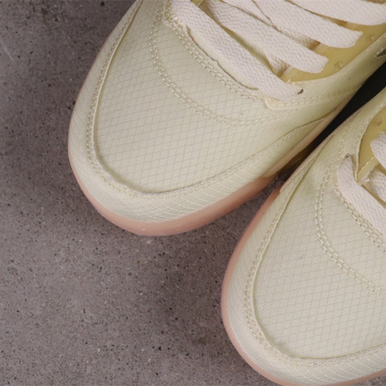 OFF-WHITE x Air Jordan 5 CT8480-002