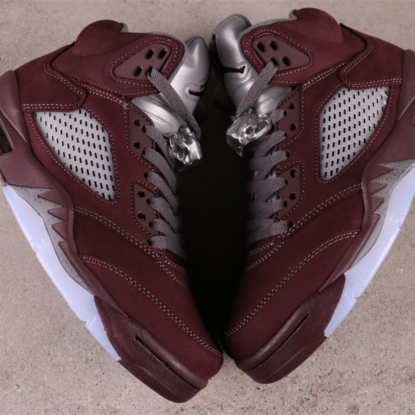 Air Jordan 5 Burgundy DZ4131-600