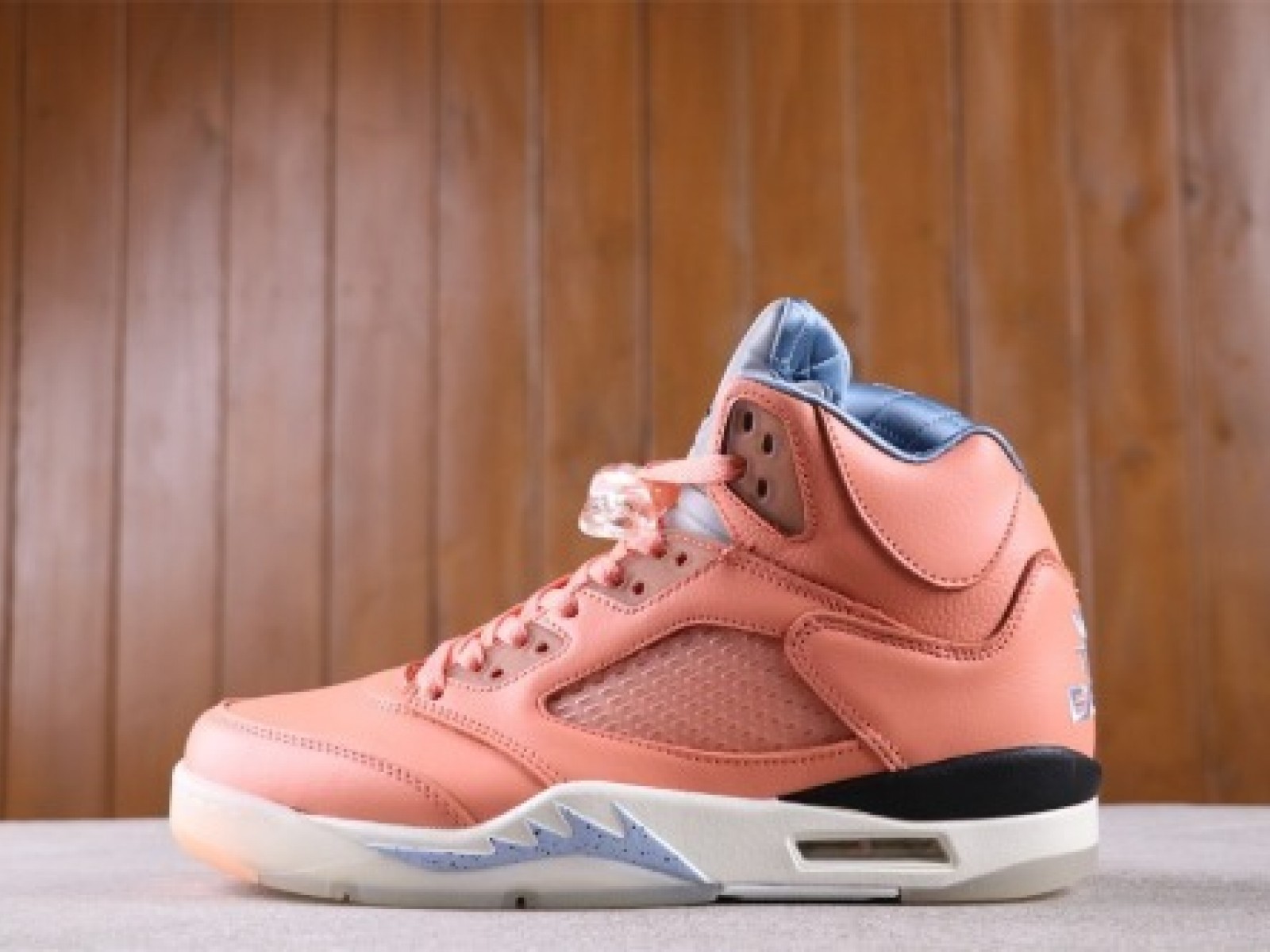 Air Jordan 5 DV4982-641