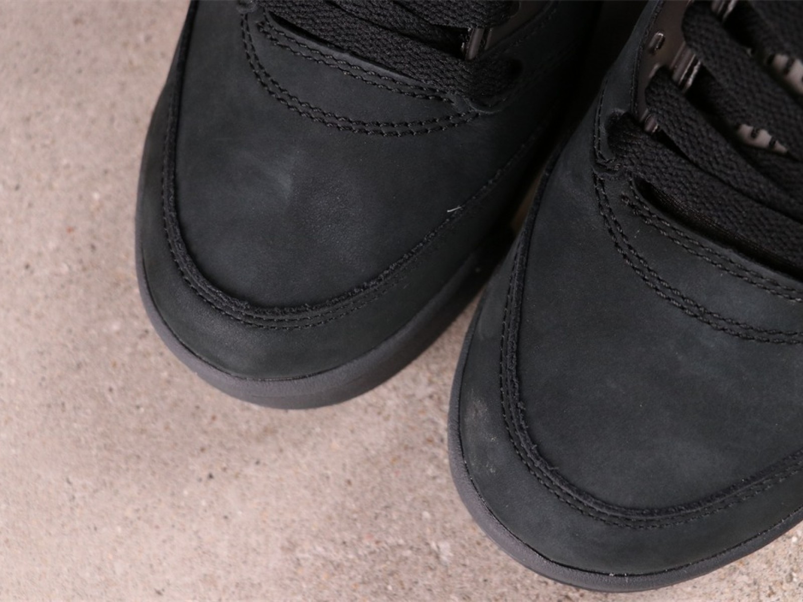 Air Jordan 5 Gore-Tex Off-Noir DR0092-001