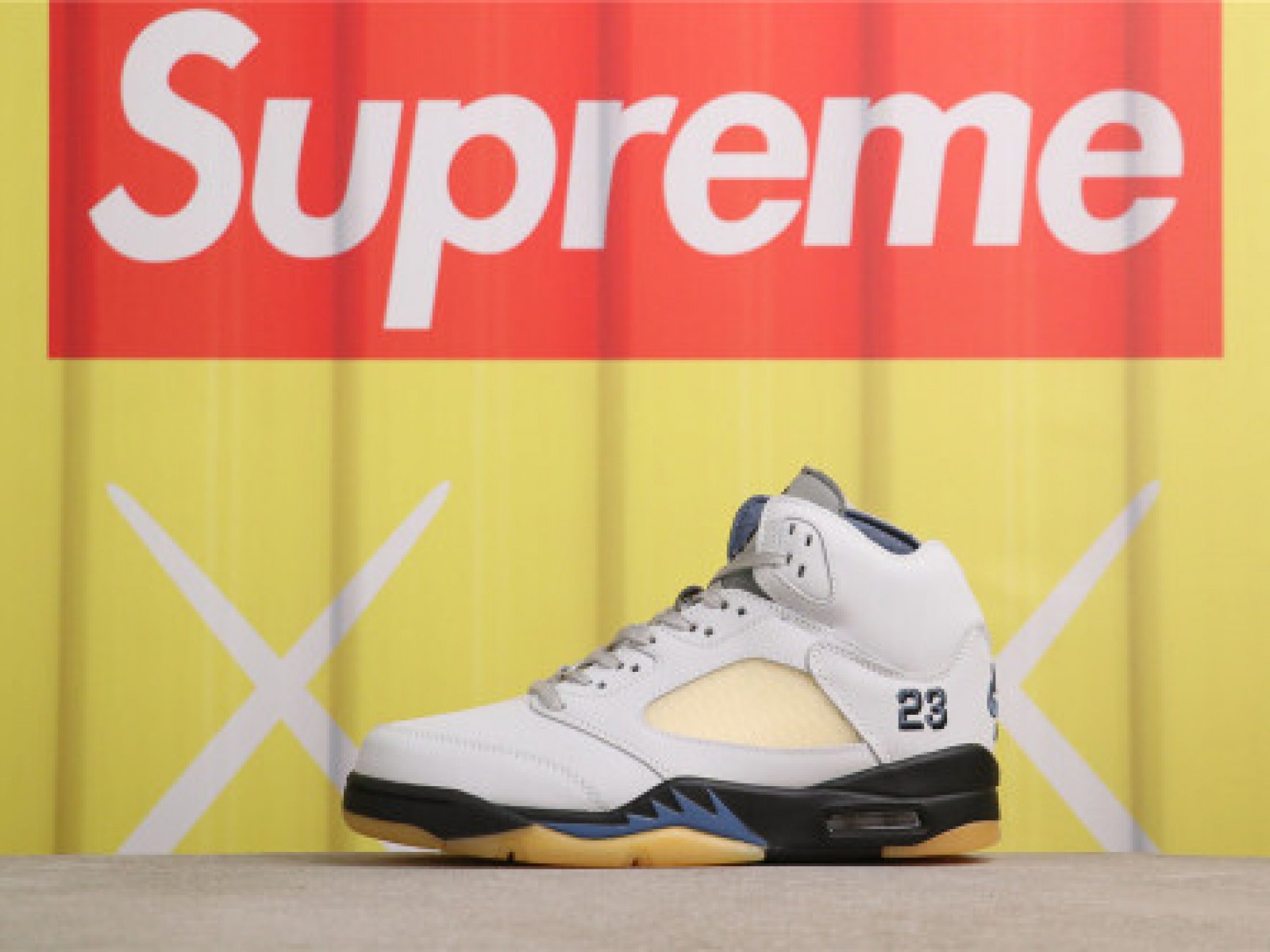 A Ma Maniere x Air Jordan 5 Diffused Blue FZ5758-004