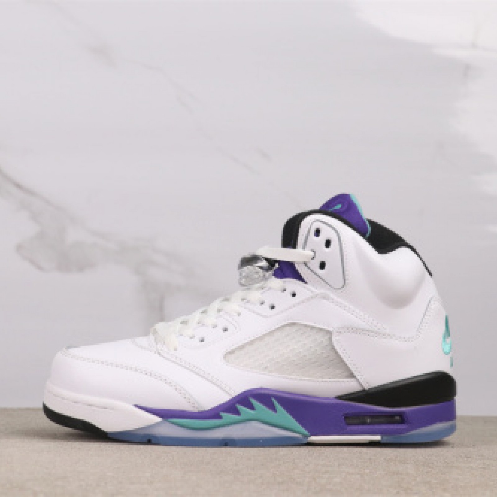 Air Jordan 5 Retro OG Grape HQ7978-100