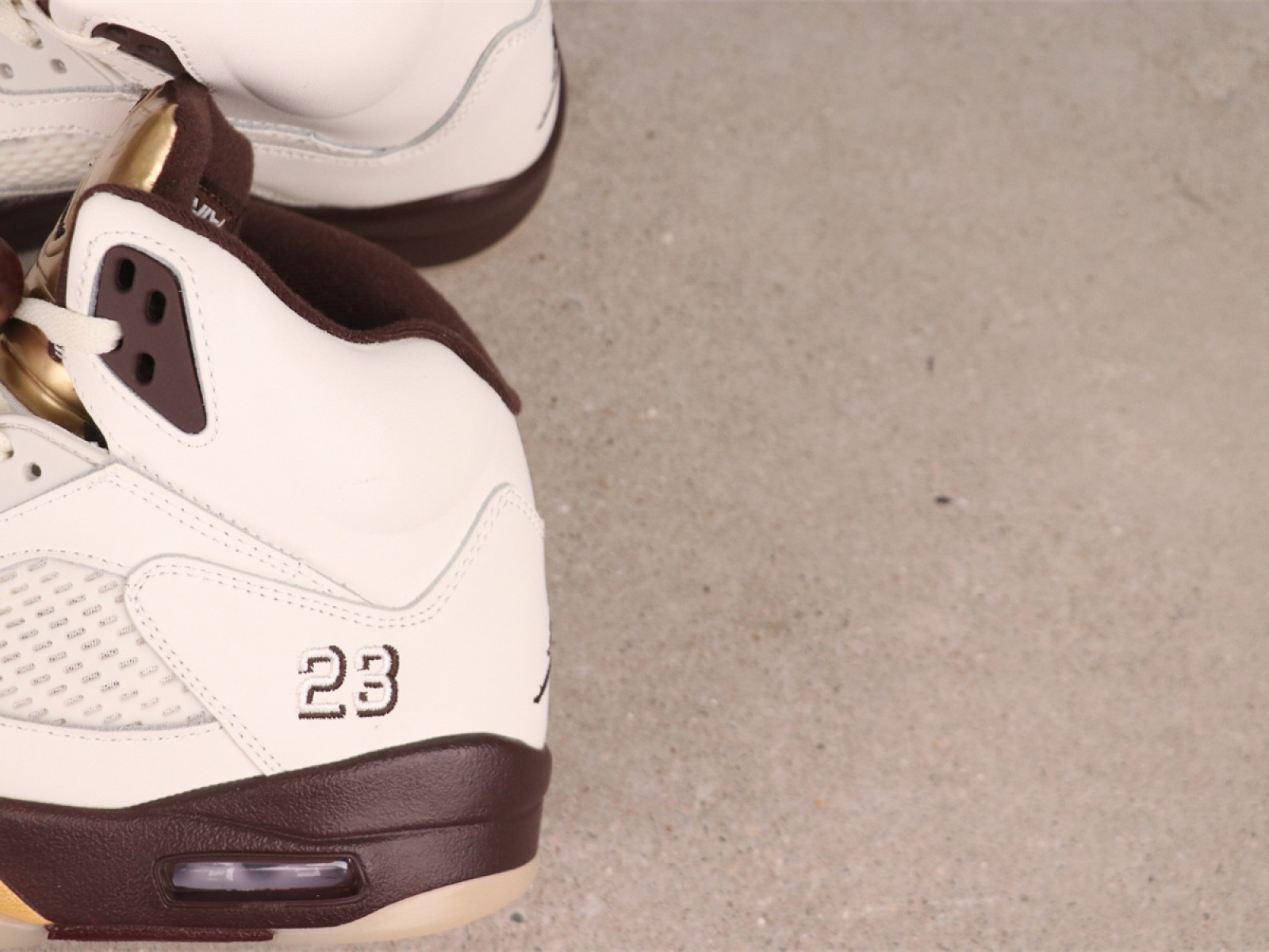 Air Jordan 5 Earth Metallic Gold DD9336-200