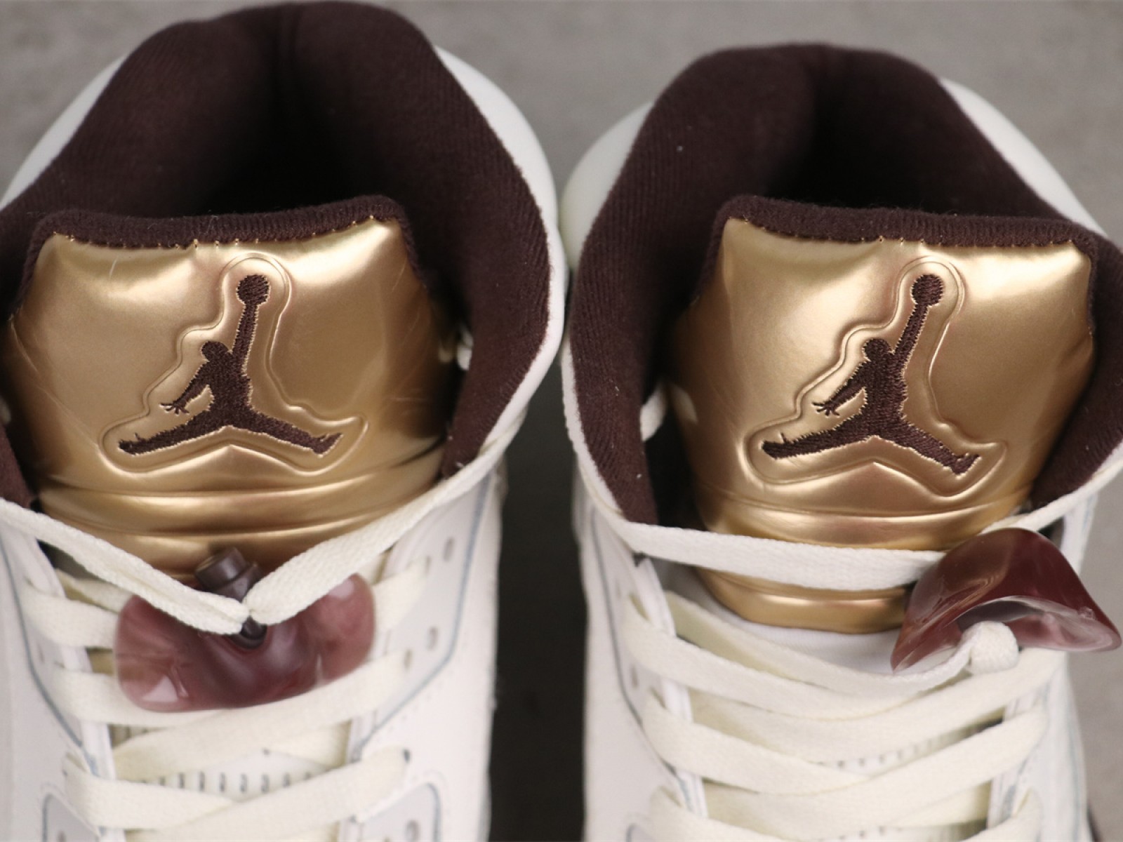 Air Jordan 5 Earth Metallic Gold DD9336-200