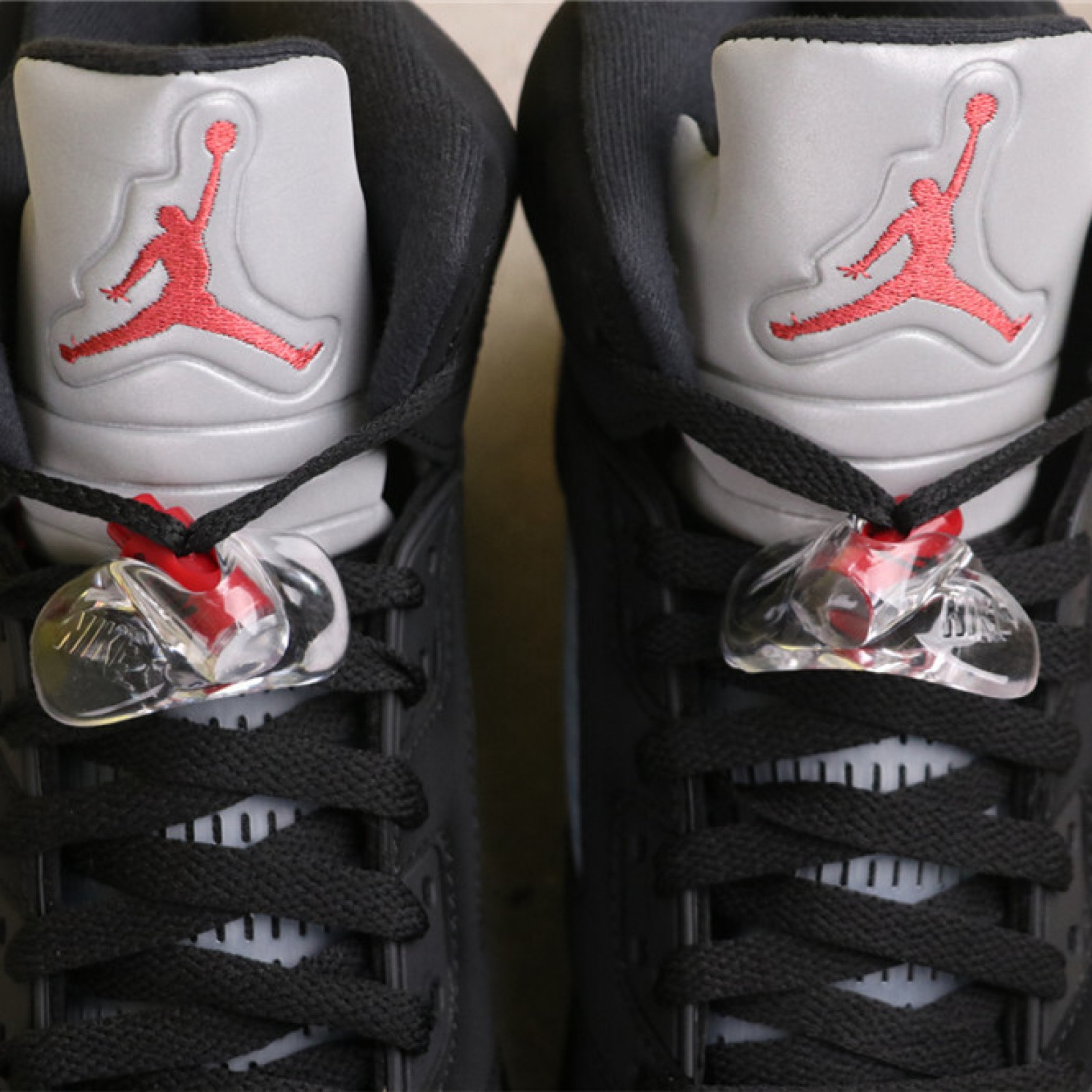 Air Jordan 5 Metallic Black 845035-003