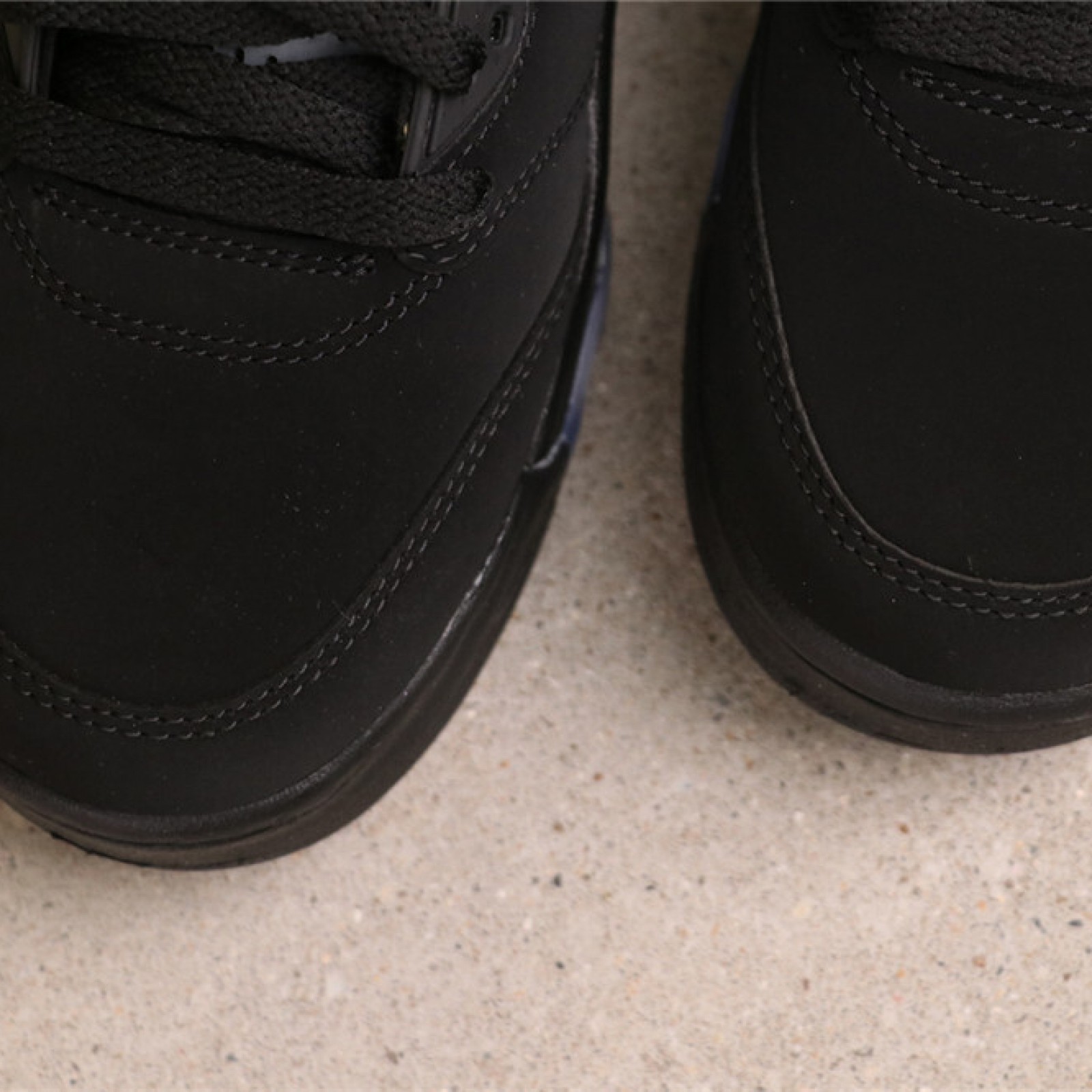 Air Jordan 5 Metallic Black 845035-003