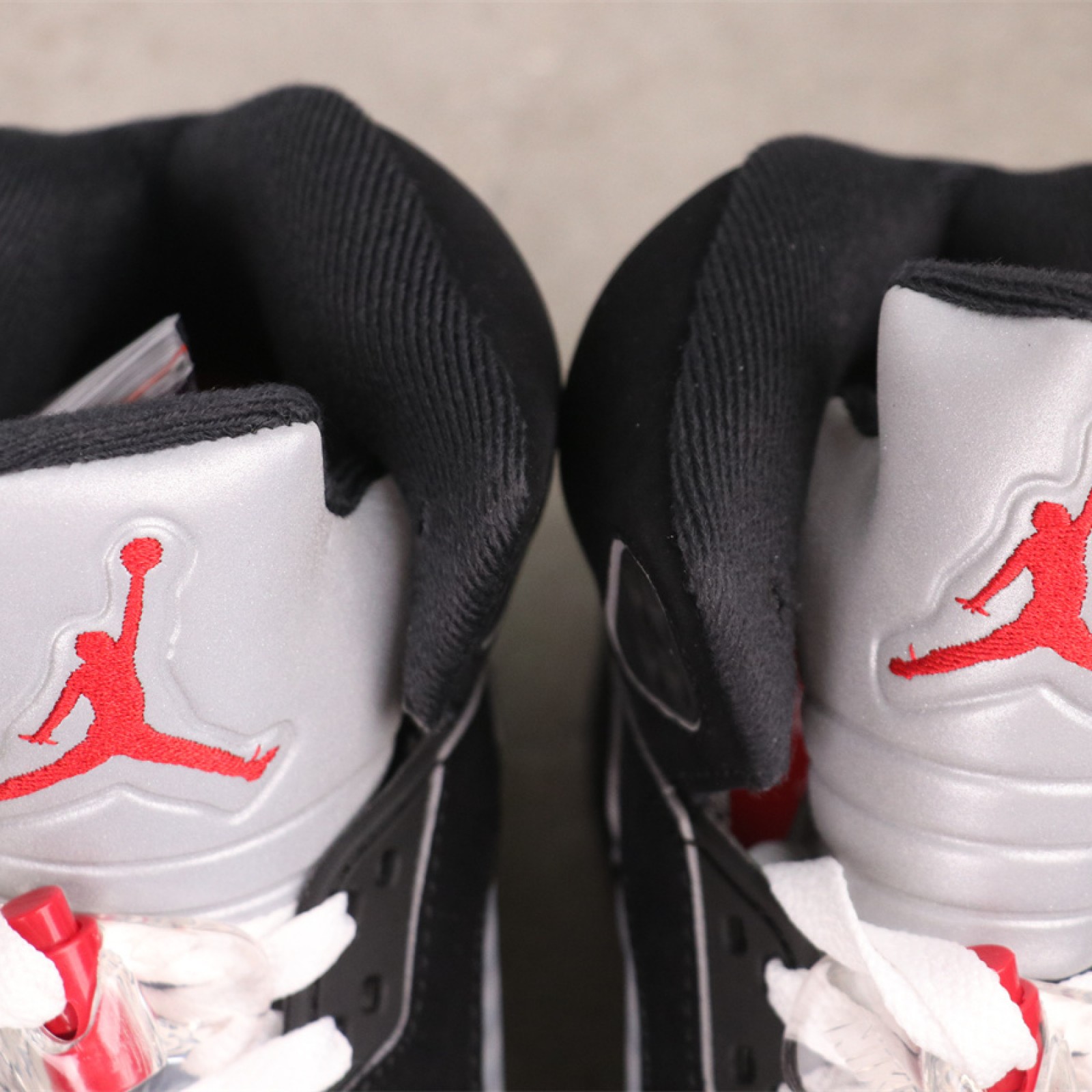 Air Jordan 5 Black Metallic Reimagined HF3975-001