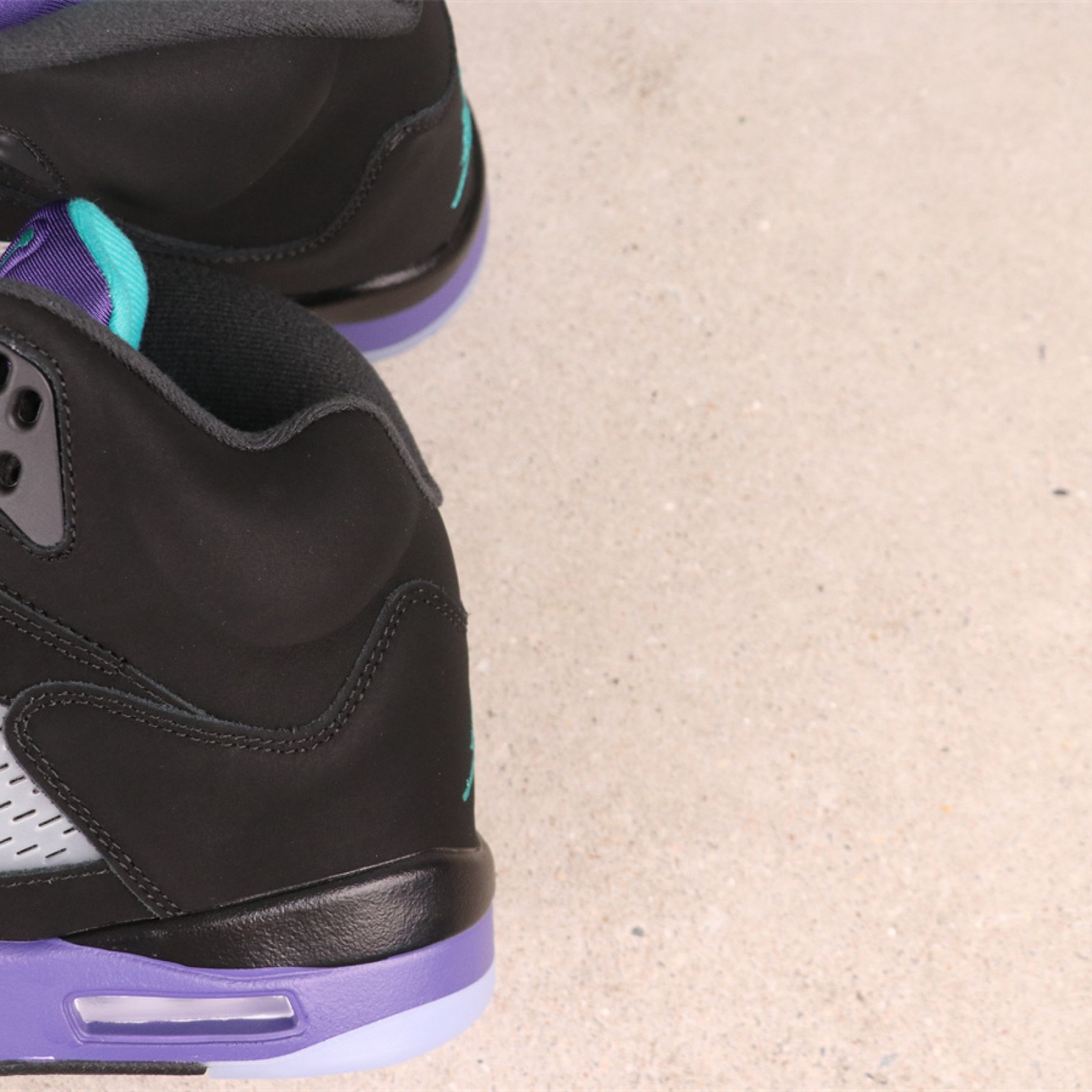 Air Jordan 5 Alternate Grape 136027-007
