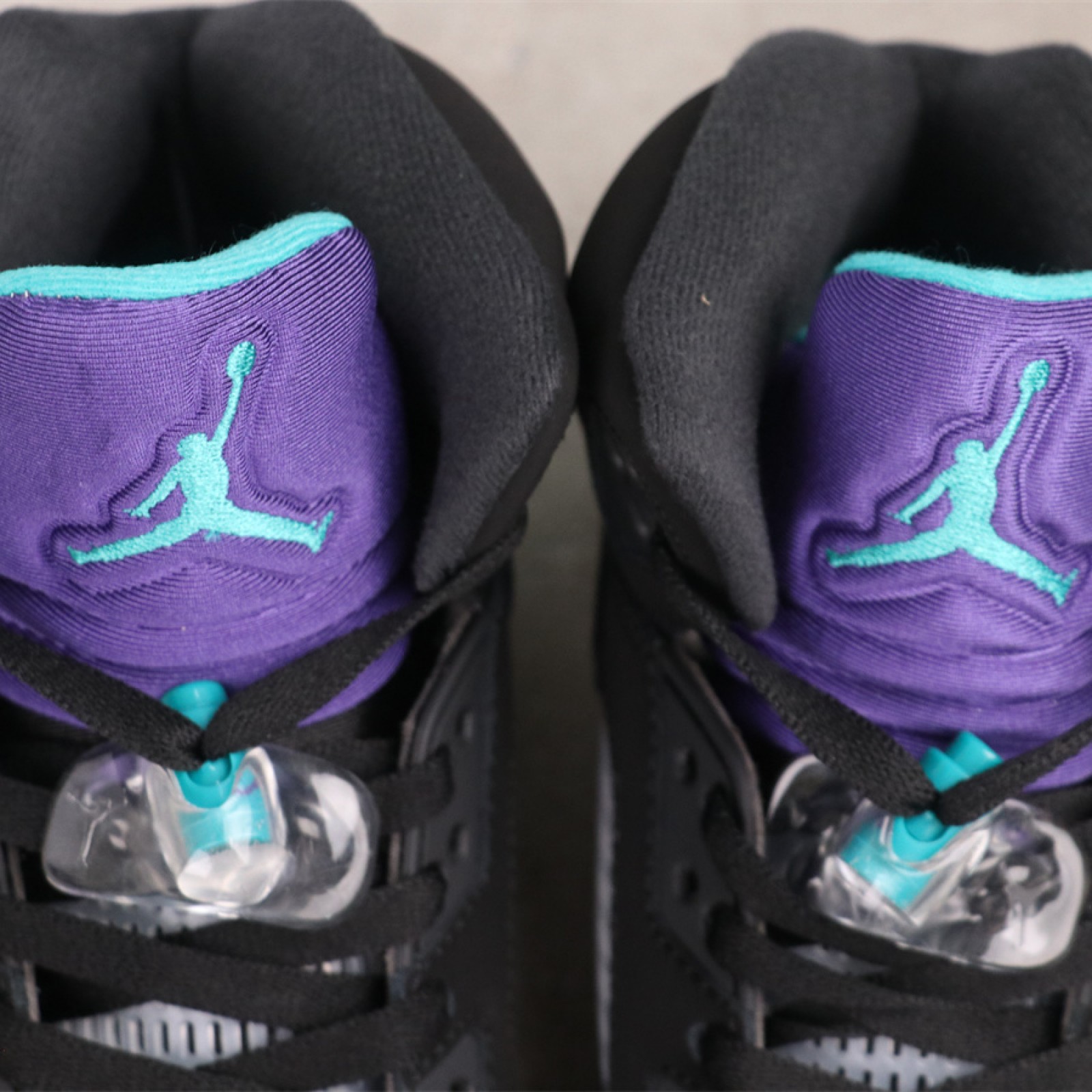 Air Jordan 5 Alternate Grape 136027-007