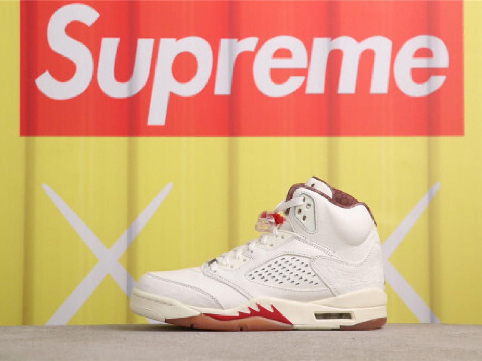 Air Jordan 5 El Grito HF8833-100