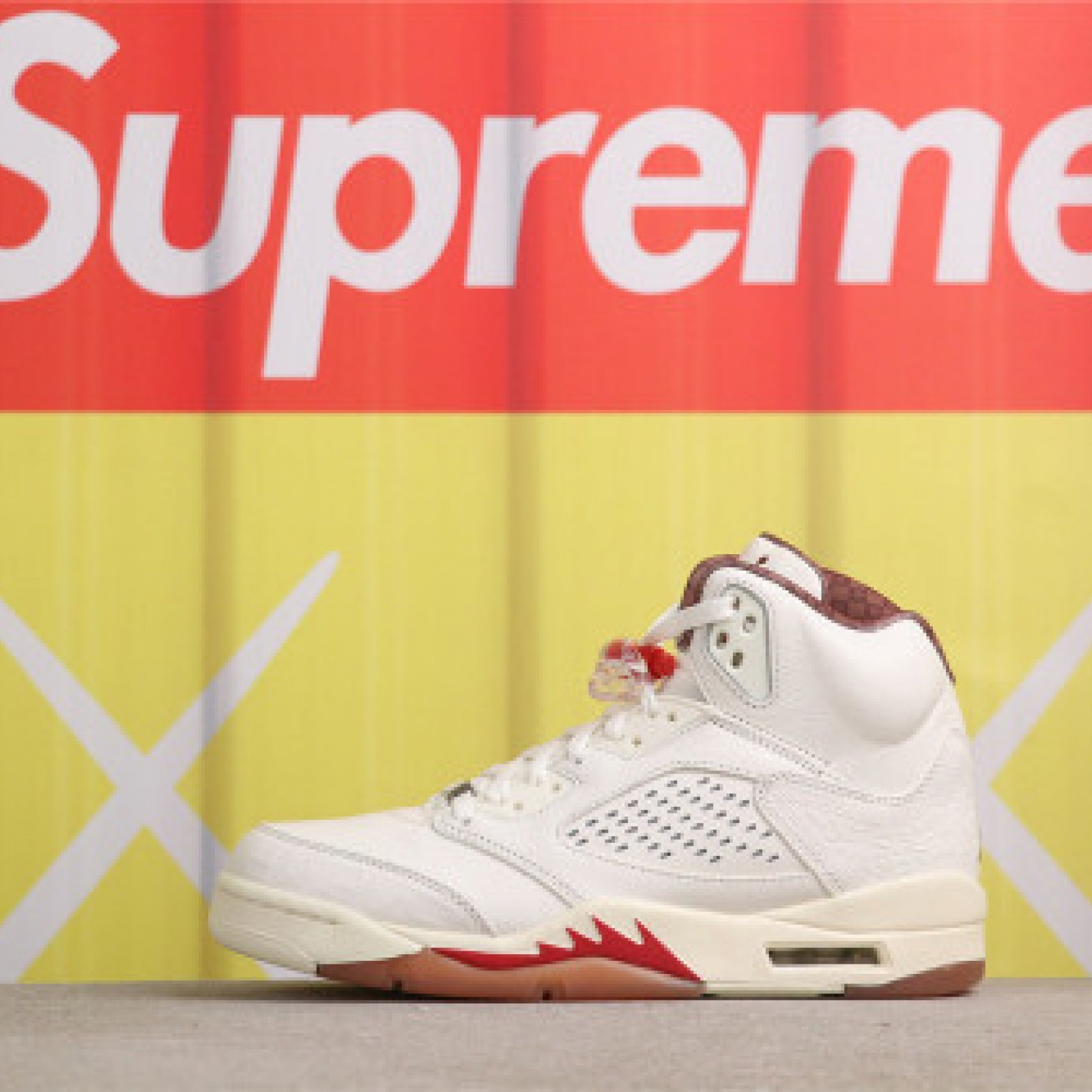 Air Jordan 5 El Grito HF8833-100