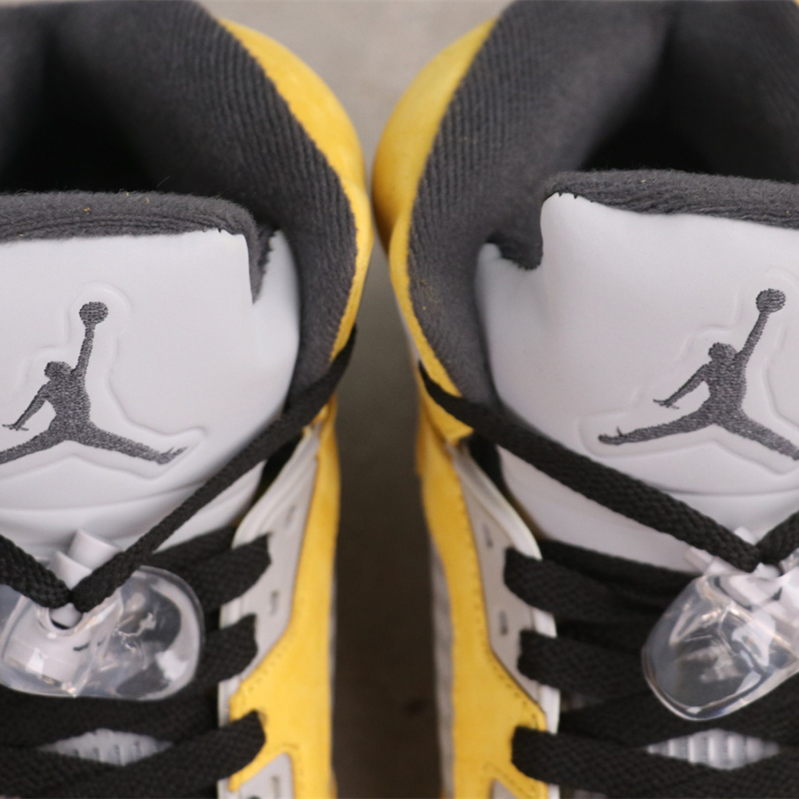 Air Jordan 5 Tokyo IO3372-700